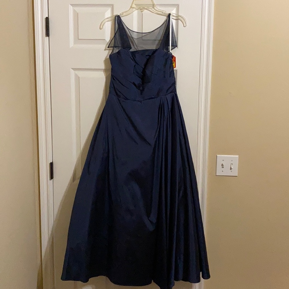 Monique Lhuillier Bridesmaids Dress